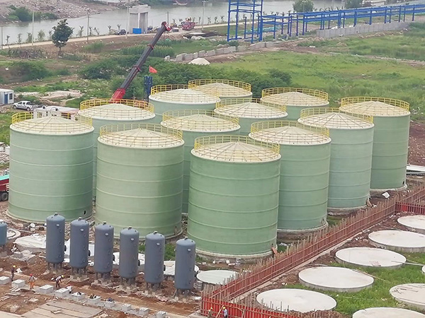 怎么解決玻璃鋼儲罐出現壁厚薄不一樣的問題