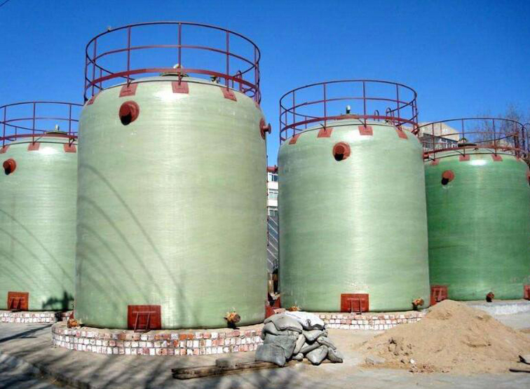 玻璃鋼儲罐滲漏修補